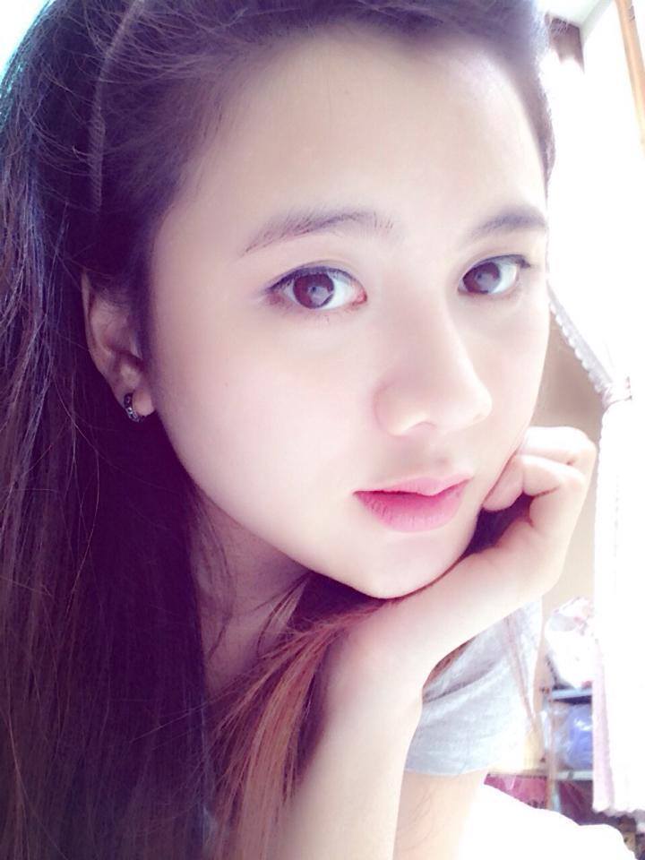 审妻